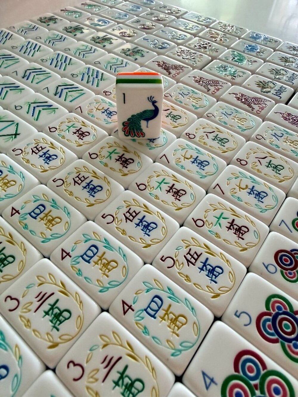 ORANGE AMERICAN MAHJONG TILE SET -UNBRANDED